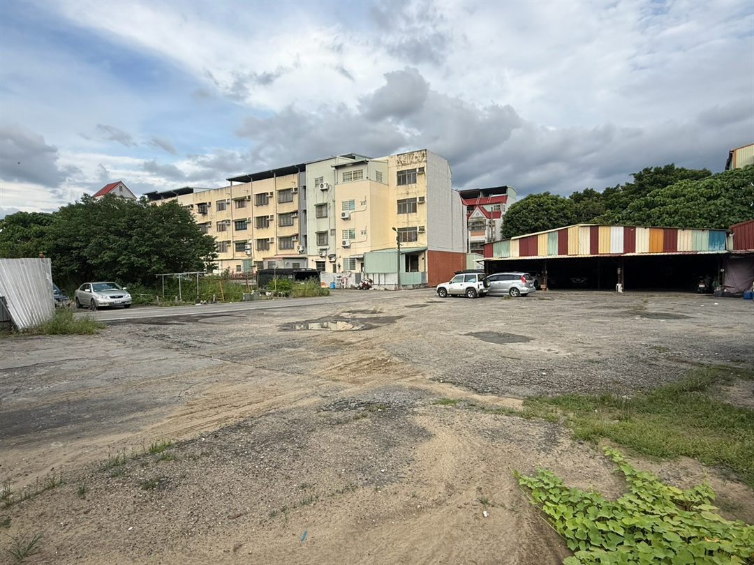 草屯龍德段 國道中投旁32米大面寬建地 草屯龍德段・近國道三號、中投公路 照片2