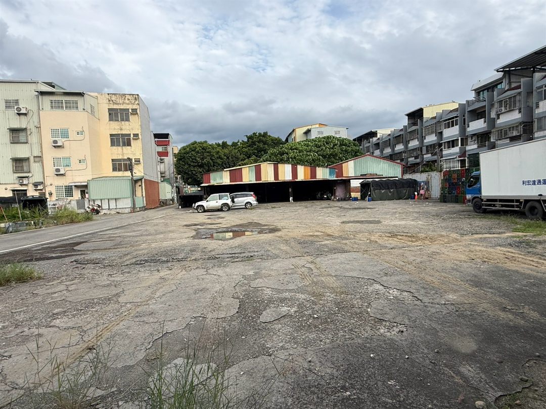 草屯龍德段 國道中投旁32米大面寬建地 草屯龍德段・近國道三號、中投公路 照片3