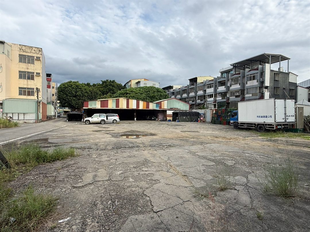 草屯龍德段 國道中投旁32米大面寬建地 草屯龍德段・近國道三號、中投公路 照片4