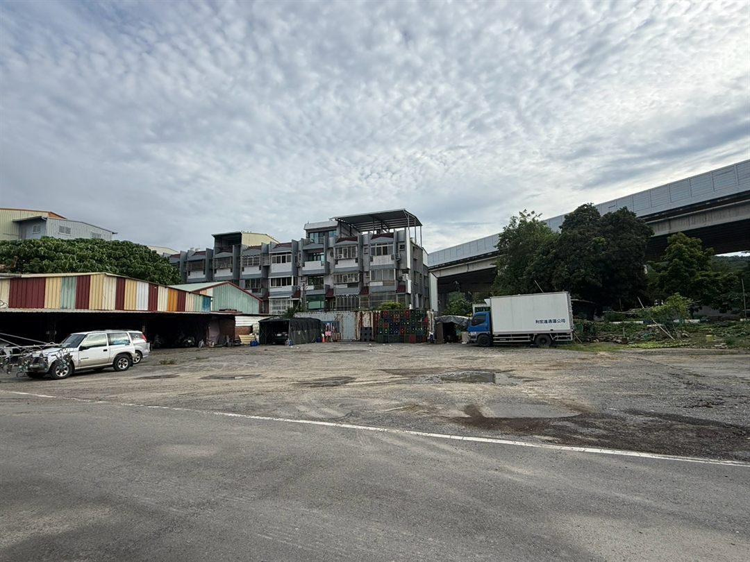 草屯龍德段 國道中投旁32米大面寬建地 草屯龍德段・近國道三號、中投公路 照片7