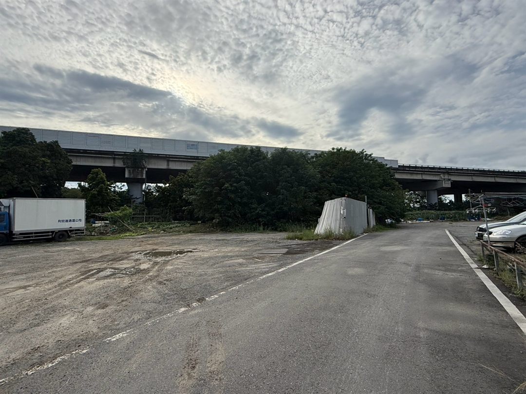 草屯龍德段 國道中投旁32米大面寬建地 草屯龍德段・近國道三號、中投公路 照片8
