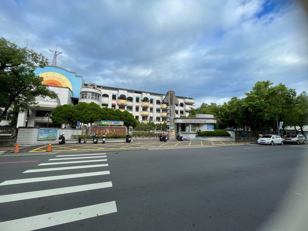 草屯正太平路 虎山國小旁市區精華建地 草屯太平路・虎山國小旁 照片5