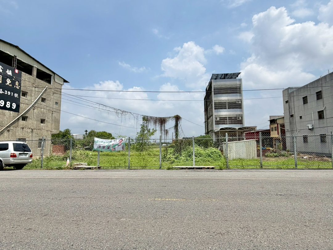 草屯碧峰 十米路方正農建地 草屯碧峰段・碧峰國小旁 照片3