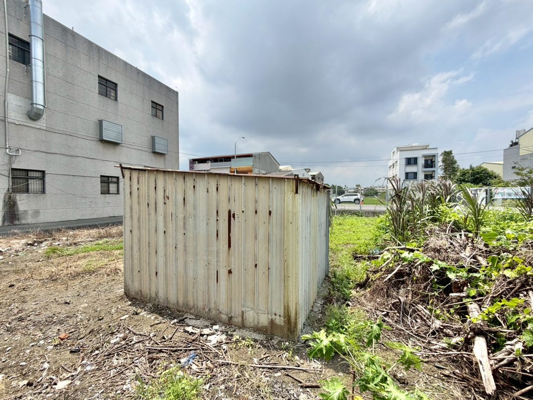 草屯碧峰 十米路方正農建地 草屯碧峰段・碧峰國小旁 照片5