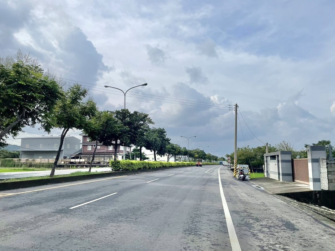 草屯正碧興路 550坪臨24米大路農地