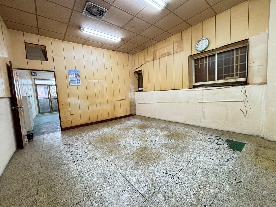 草屯親水公園旁 12米路透天店面 草屯富林路二段・親水公園旁 照片17