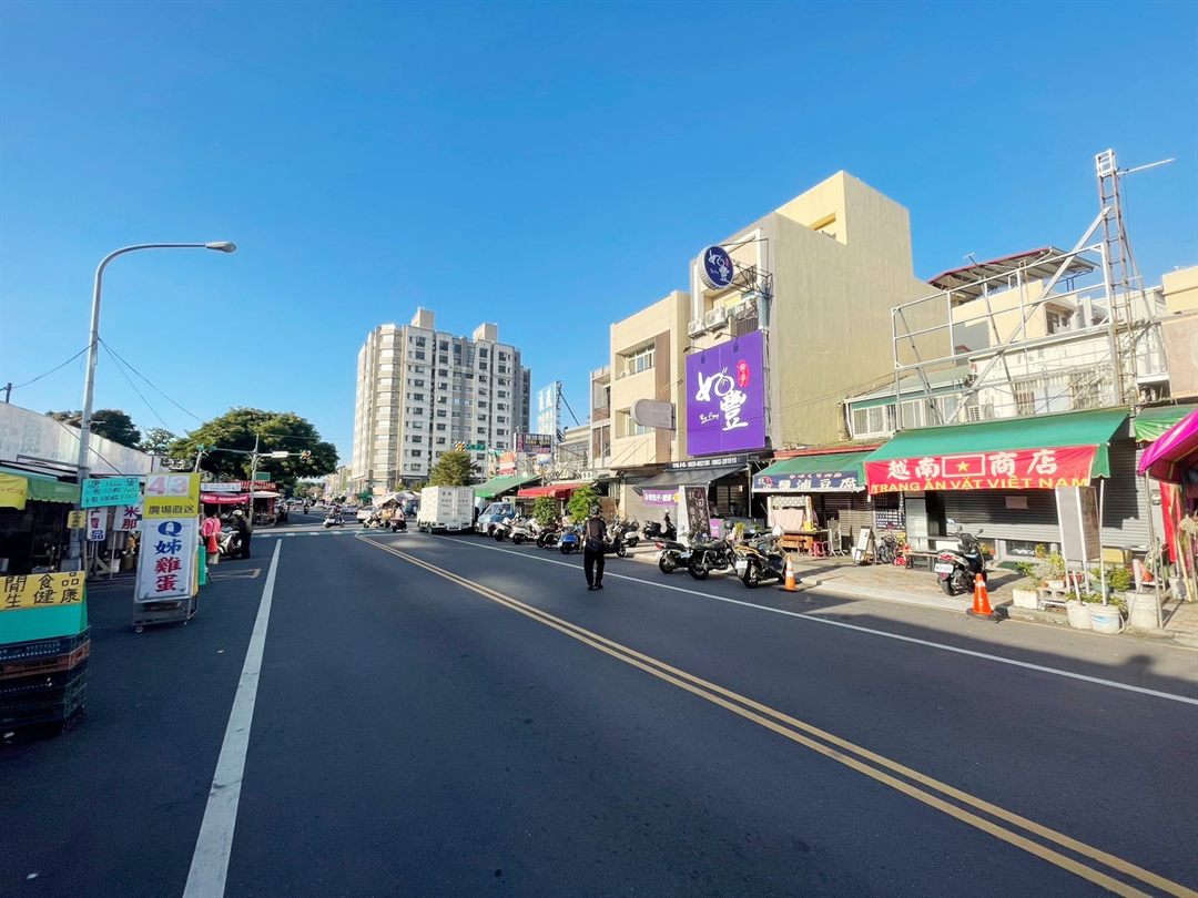 南投市公所旁 大同盛世全新精品二房 南投市大同街・南投市公所旁 照片25