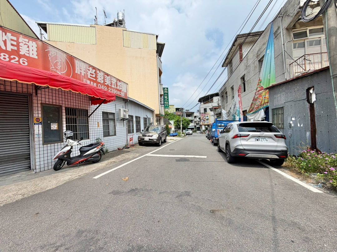 南投正虎山路 店住合一金店面 南投市虎山路・虎山國小旁 照片11