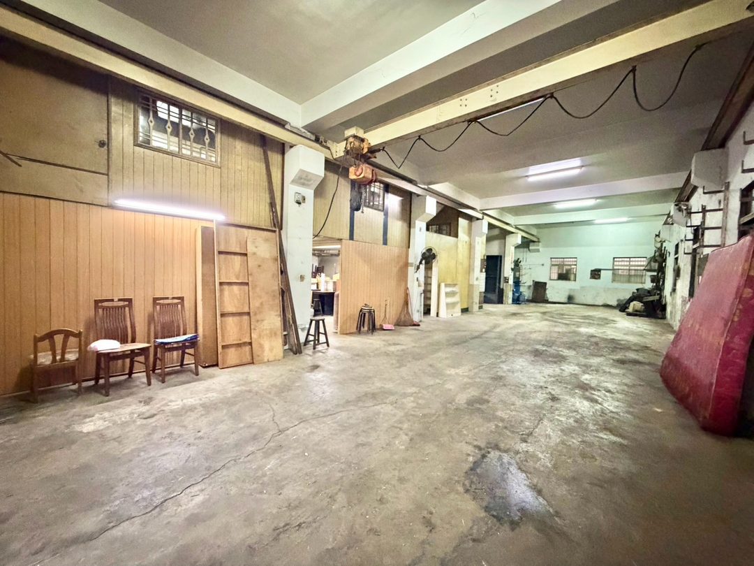 台中太平工業區 百坪大面寬乙工廠房 台中市太平區永義二街・太平工業區 照片3